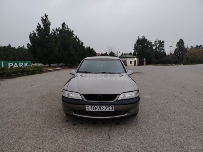 Opel Vectra 1996, 353,478 km - 2.0 l - Bakı