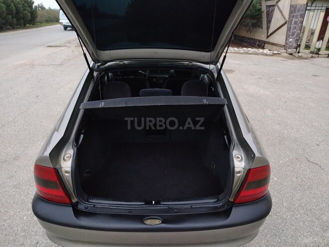 Opel Vectra 1996, 353,478 km - 2.0 l - Bakı