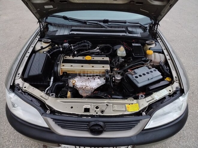 Opel Vectra 1996, 353,478 km - 2.0 l - Bakı