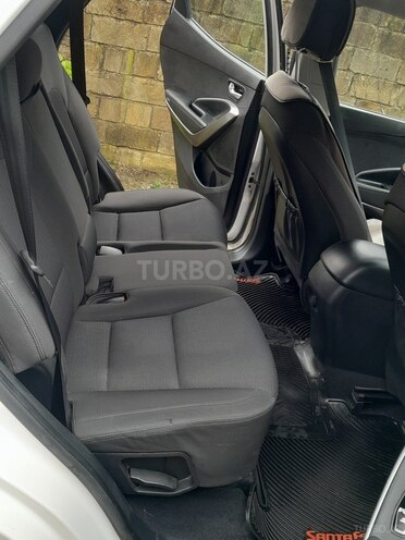 Hyundai Santa Fe 2014, 104,900 km - 2.4 l - Xaçmaz