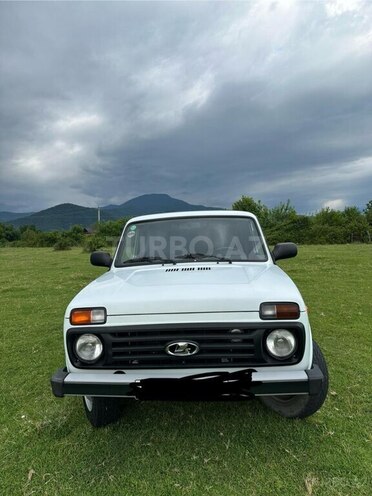 LADA (VAZ) Niva 2014, 100,000 km - 1.7 л - Zaqatala