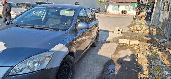 Kia Ceed 2007, 487,000 km - 1.6 l - Bakı