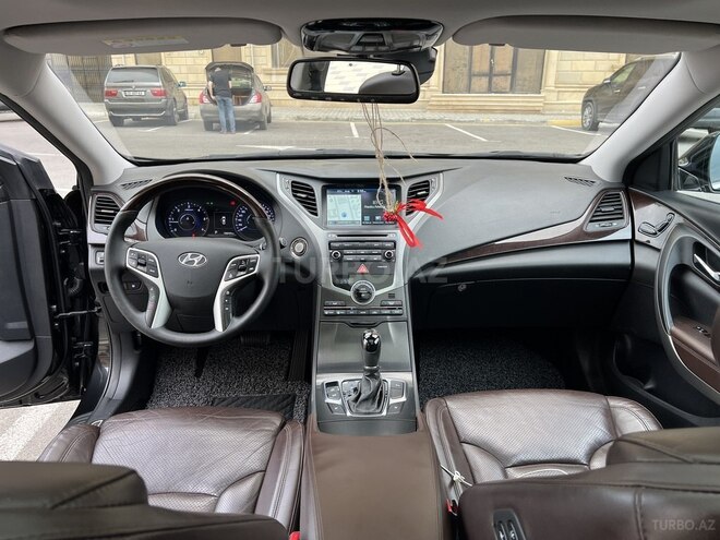 Hyundai Grandeur 2015, 165,000 km - 2.2 л - Bakı