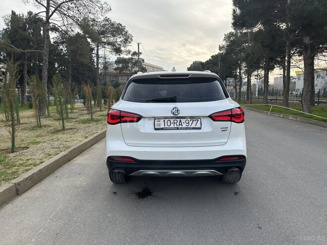 MG  2022, 40,000 km - 1.5 l - Bakı