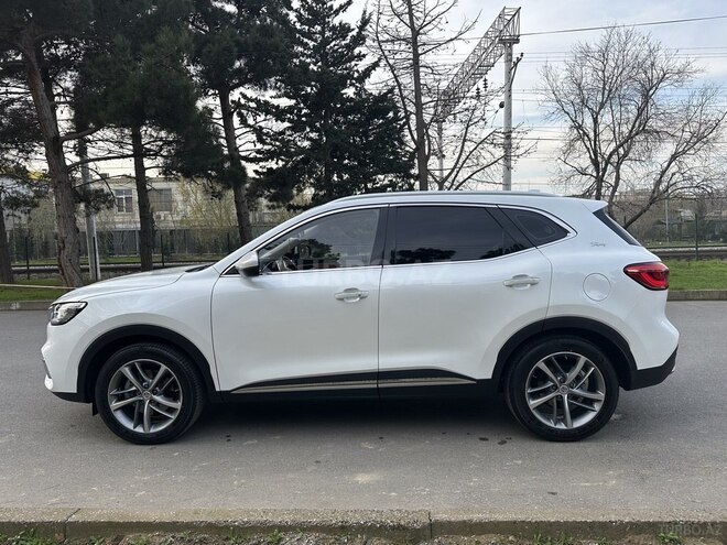 MG  2022, 40,000 km - 1.5 l - Bakı