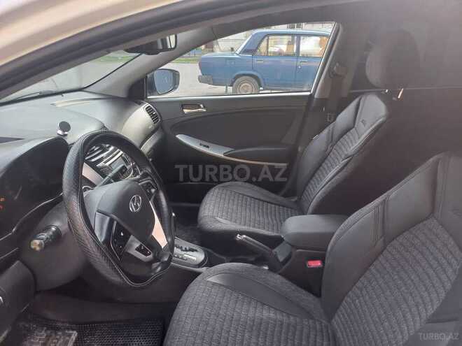 Hyundai Accent 2013, 310,000 km - 1.6 l - Bakı