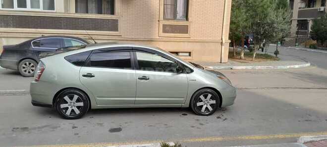 Toyota Prius 2006, 233,400 km - 1.5 л - Bakı