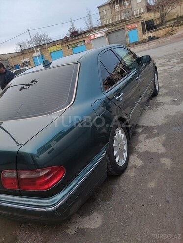 Mercedes E 270 2000, 417,000 km - 2.7 l - Bakı