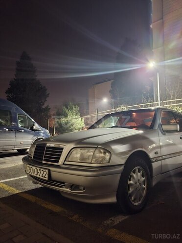 Mercedes C 180 1999, 350,000 km - 1.8 l - Bakı