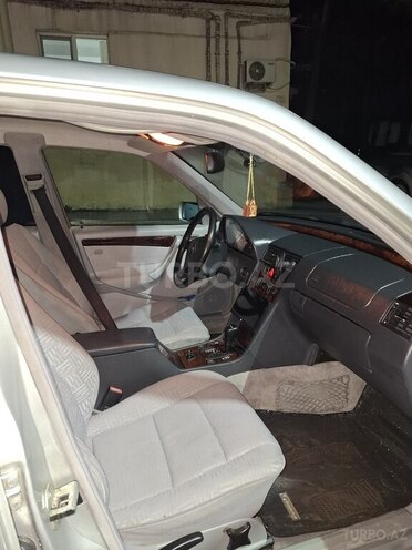 Mercedes C 180 1999, 350,000 km - 1.8 l - Bakı