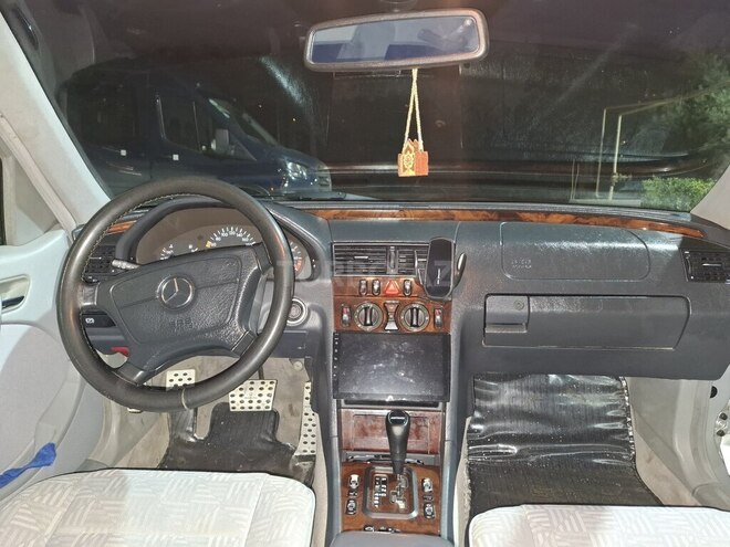 Mercedes C 180 1999, 350,000 km - 1.8 l - Bakı
