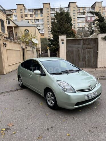 Toyota Prius 2008, 179,800 km - 1.5 l - Lənkəran