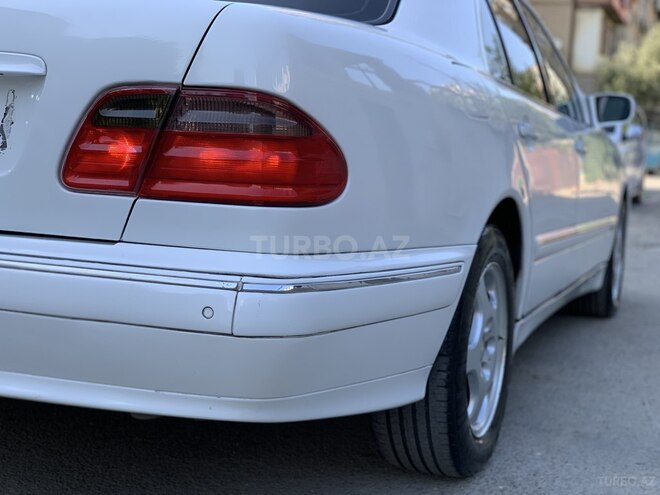 Mercedes E 270 2001, 311,627 km - 2.7 л - Bakı