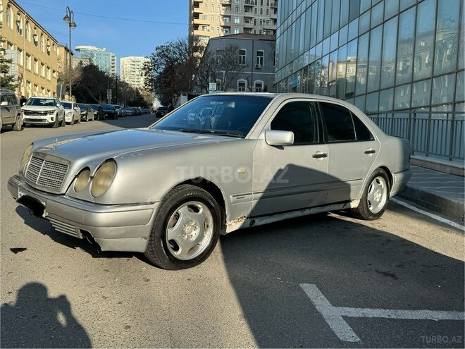 Mercedes E 290 1996, 250,000 km - 2.9 l - Bakı