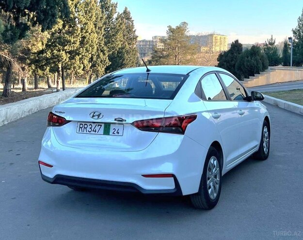 Hyundai Accent 2019, 139,691 km - 1.4 l - Bakı