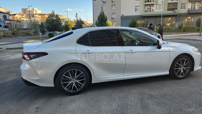 Toyota Camry-4