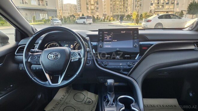 Toyota Camry-5
