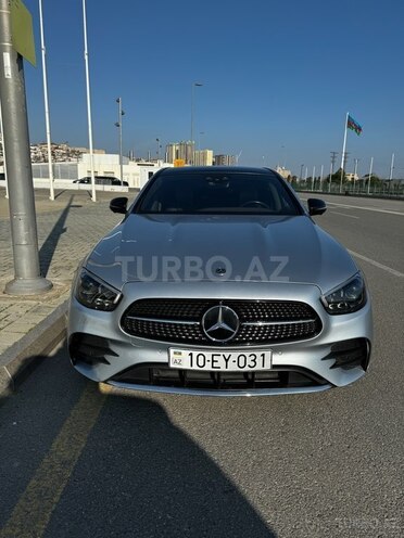 Mercedes E 300 de-4