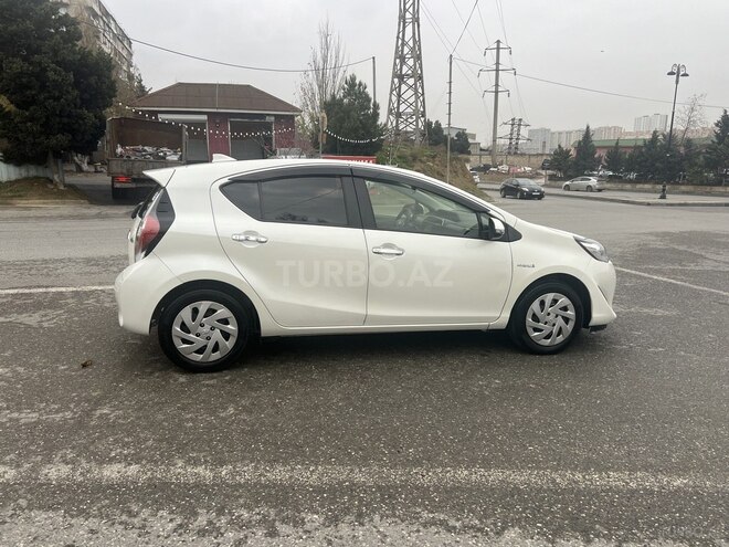 Toyota Aqua 2019, 32,000 km - 1.5 l - Bakı