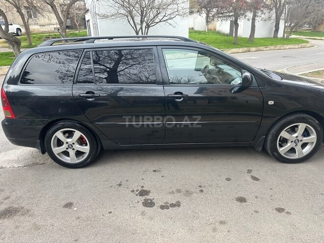 Toyota Corolla 2006, 320,000 km - 2.0 l - Bakı