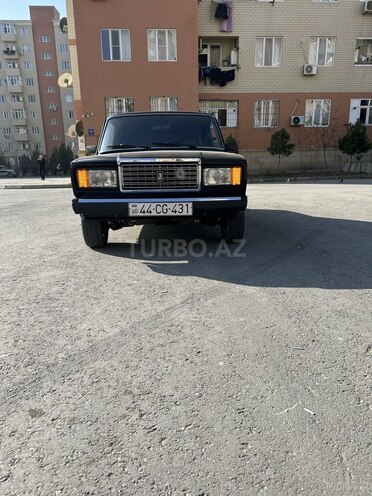 LADA (VAZ) 2107-1