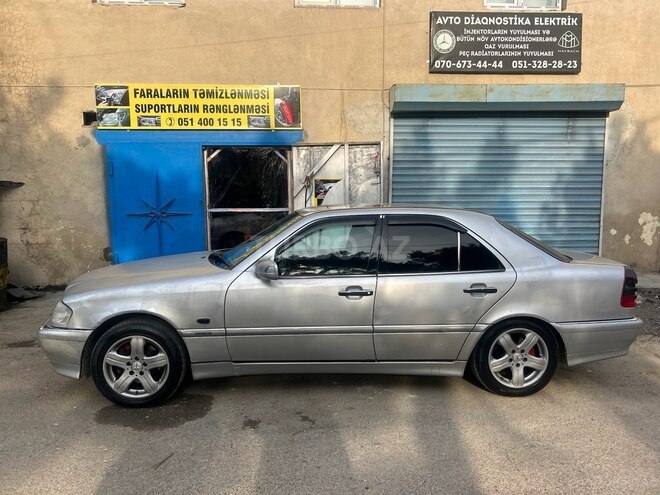 Mercedes C 200 1998, 137,000 km - 2.0 l - Bakı