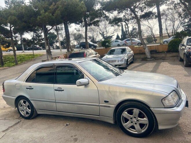 Mercedes C 200 1998, 137,000 km - 2.0 l - Bakı