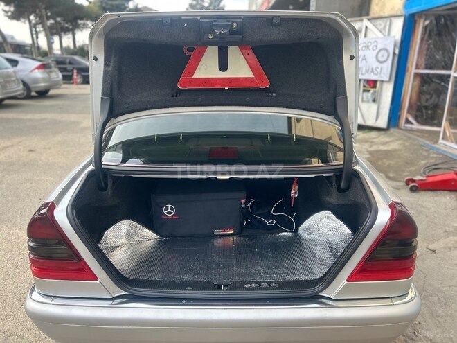Mercedes C 200 1998, 137,000 km - 2.0 l - Bakı