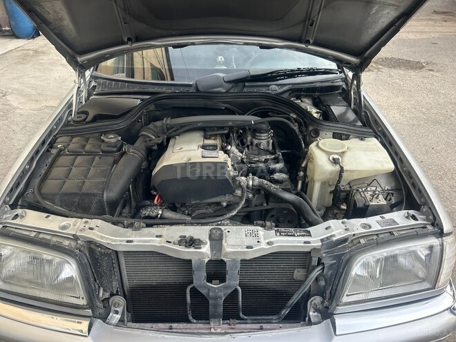 Mercedes C 200 1998, 137,000 km - 2.0 l - Bakı
