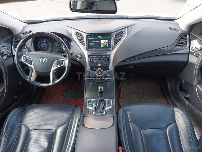 Hyundai Grandeur-3