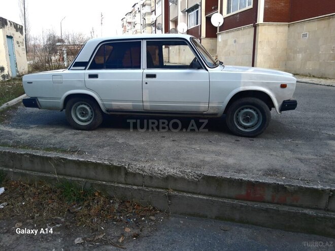 LADA (VAZ) 2107 2003, 82,125 km - 1.6 l - Şəki