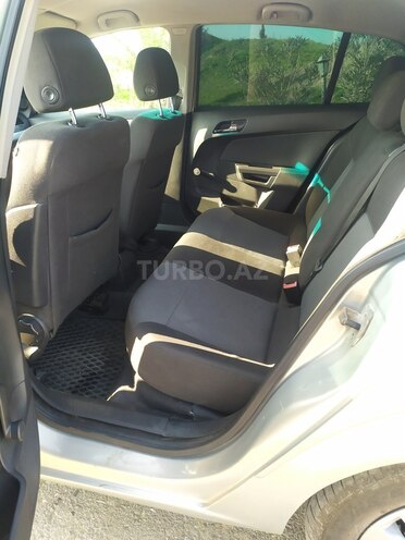 Opel Astra 2005, 173,000 km - 1.4 l - Salyan