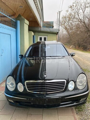 Mercedes E 220 d 2004, 262,000 km - 2.2 l - Bərdə