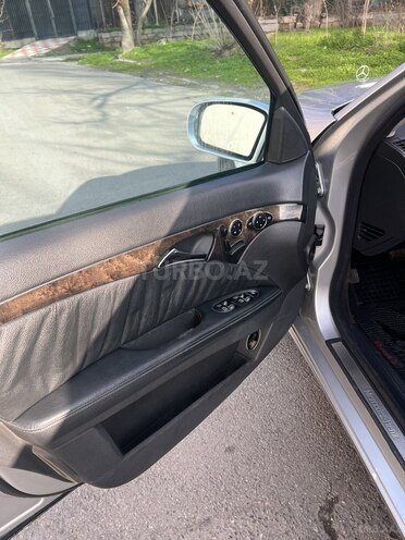 Mercedes E 320 2002, 489,600 km - 3.2 l - Bakı