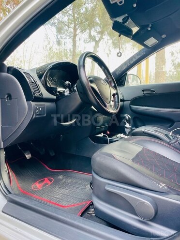 Hyundai i30 2010, 221,963 km - 1.4 l - Şirvan