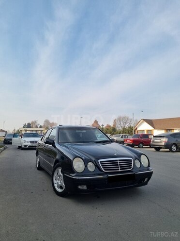 Mercedes E 220 d 1999, 400,000 km - 2.2 l - Qazax
