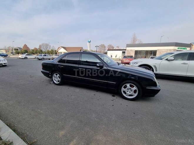 Mercedes E 220 d 1999, 400,000 km - 2.2 l - Qazax