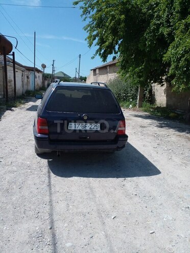 Volkswagen Golf 1995, 51,000 km - 1.8 л - Şabran