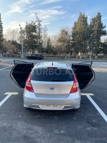 Hyundai i30 2010, 221,963 km - 1.4 l - Şirvan