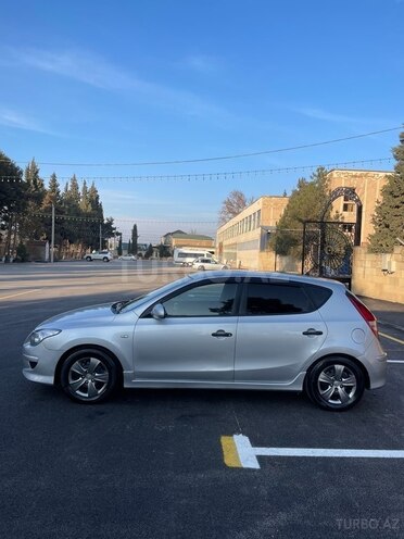 Hyundai i30 2010, 221,963 km - 1.4 l - Şirvan