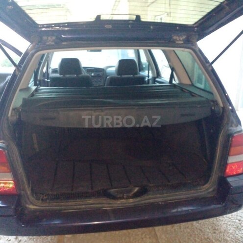 Volkswagen Golf 1995, 51,000 km - 1.8 л - Şabran