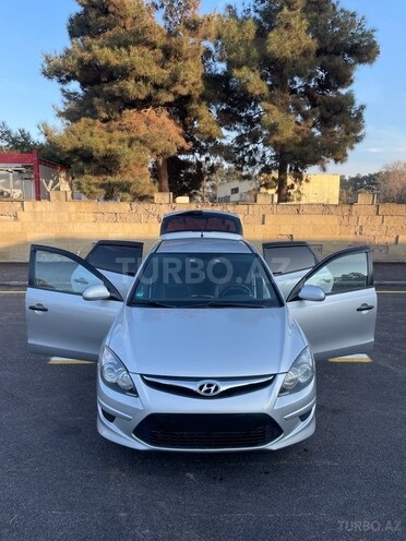 Hyundai i30 2010, 221,963 km - 1.4 l - Şirvan