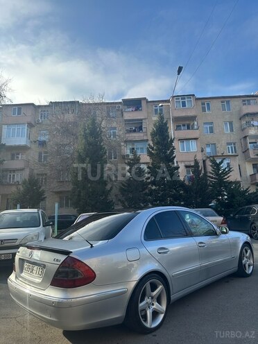 Mercedes E 220 d 2002, 388,000 km - 2.2 l - Bakı