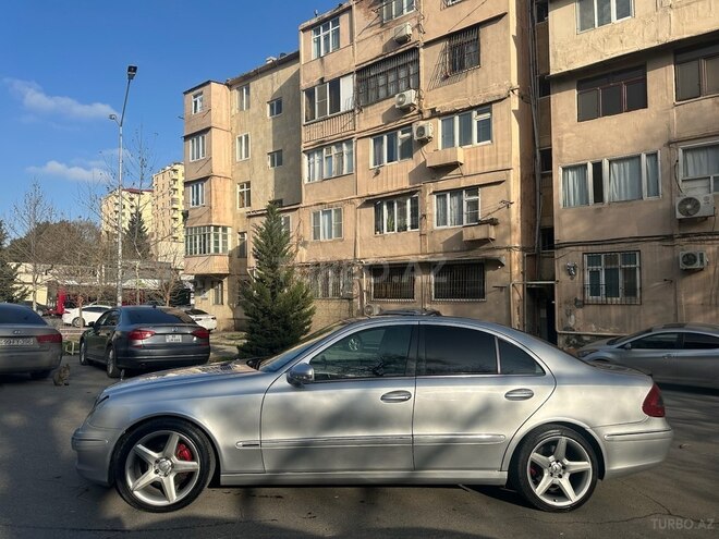 Mercedes E 220 d 2002, 388,000 km - 2.2 l - Bakı