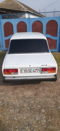 LADA (VAZ) 2107 2007, 90,000 km - 1.6 л - Salyan