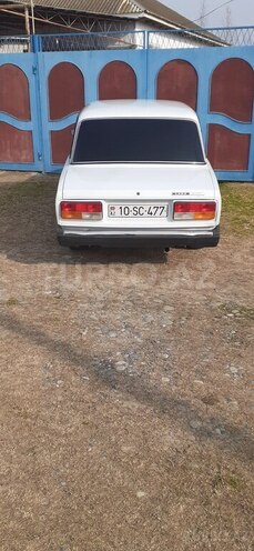 LADA (VAZ) 2107 2007, 90,000 km - 1.6 л - Salyan