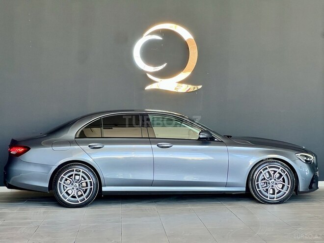 Mercedes E 200-10