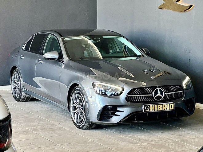 Mercedes E 200-1