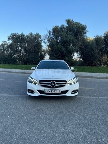 Mercedes E 220 d 2014, 211,522 km - 2.2 l - Bakı