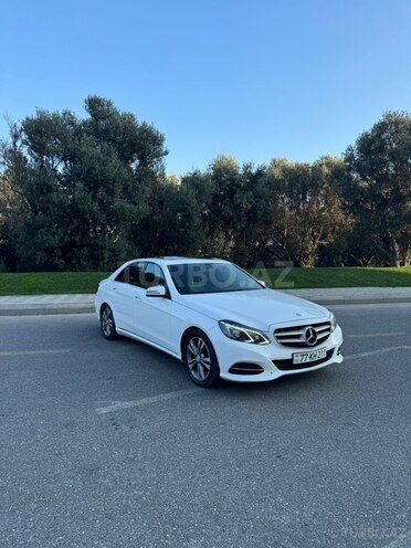 Mercedes E 220 d 2014, 211,522 km - 2.2 l - Bakı